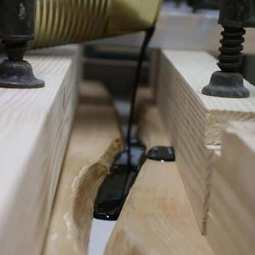 coulage résine noire epoxy